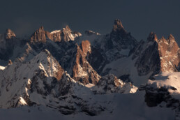 Aiguilles de Chamonix au coucher du soleil