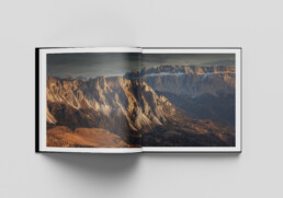 Page intérieure du livre Dolomiti sommets en lumière de Joan HAAS